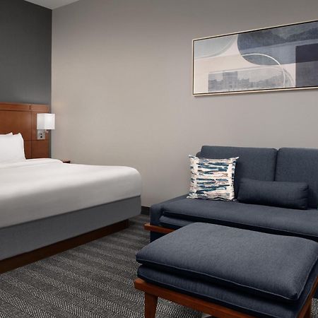 Courtyard By Marriott Syracuse Downtown At Armory Square Hotel Buitenkant foto