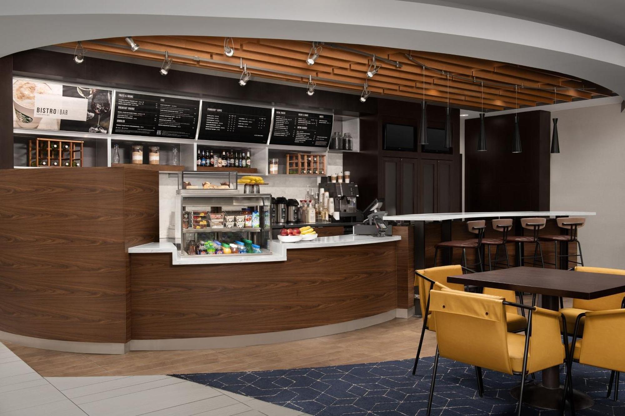 Courtyard By Marriott Syracuse Downtown At Armory Square Hotel Buitenkant foto