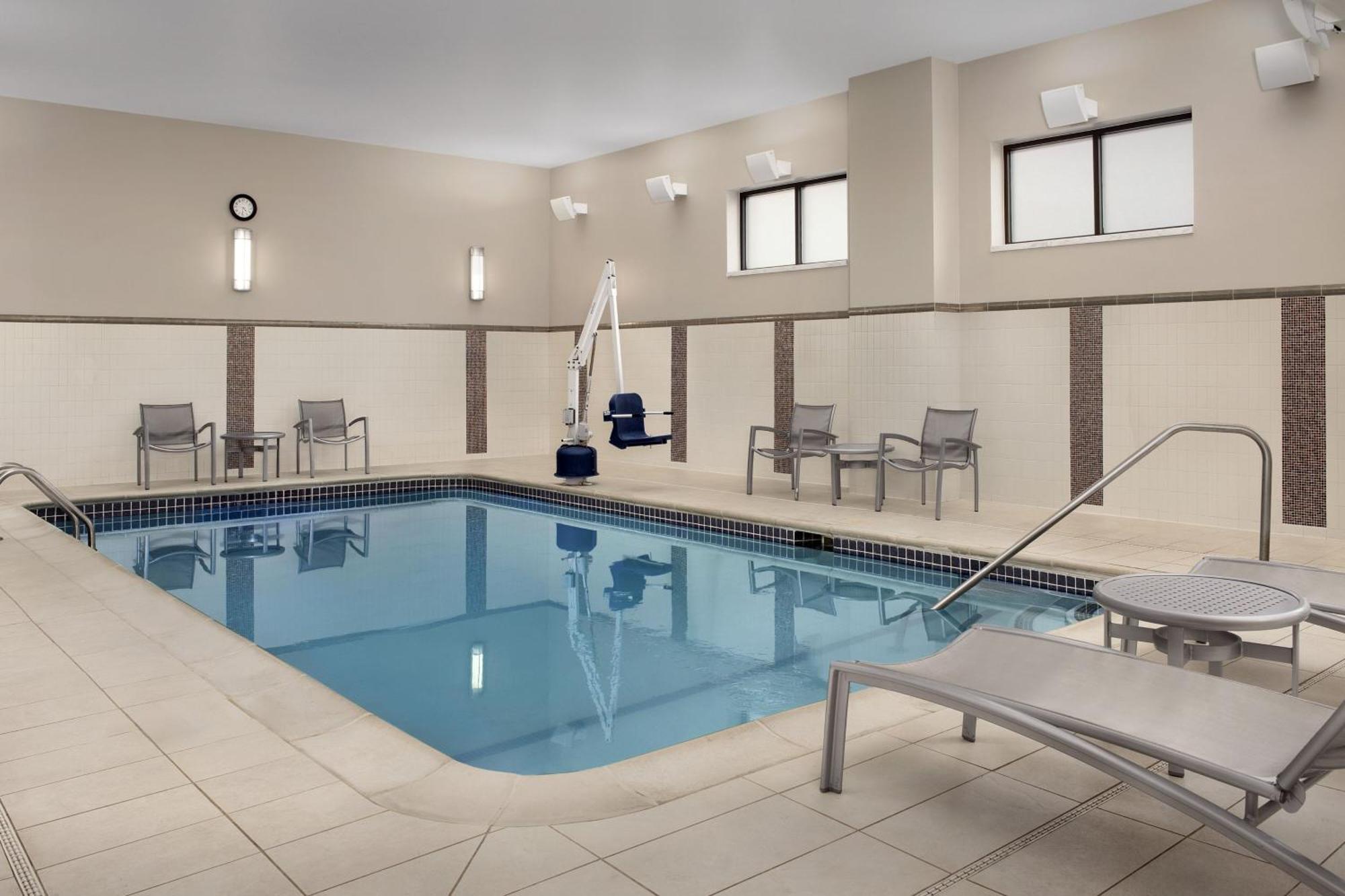 Courtyard By Marriott Syracuse Downtown At Armory Square Hotel Buitenkant foto