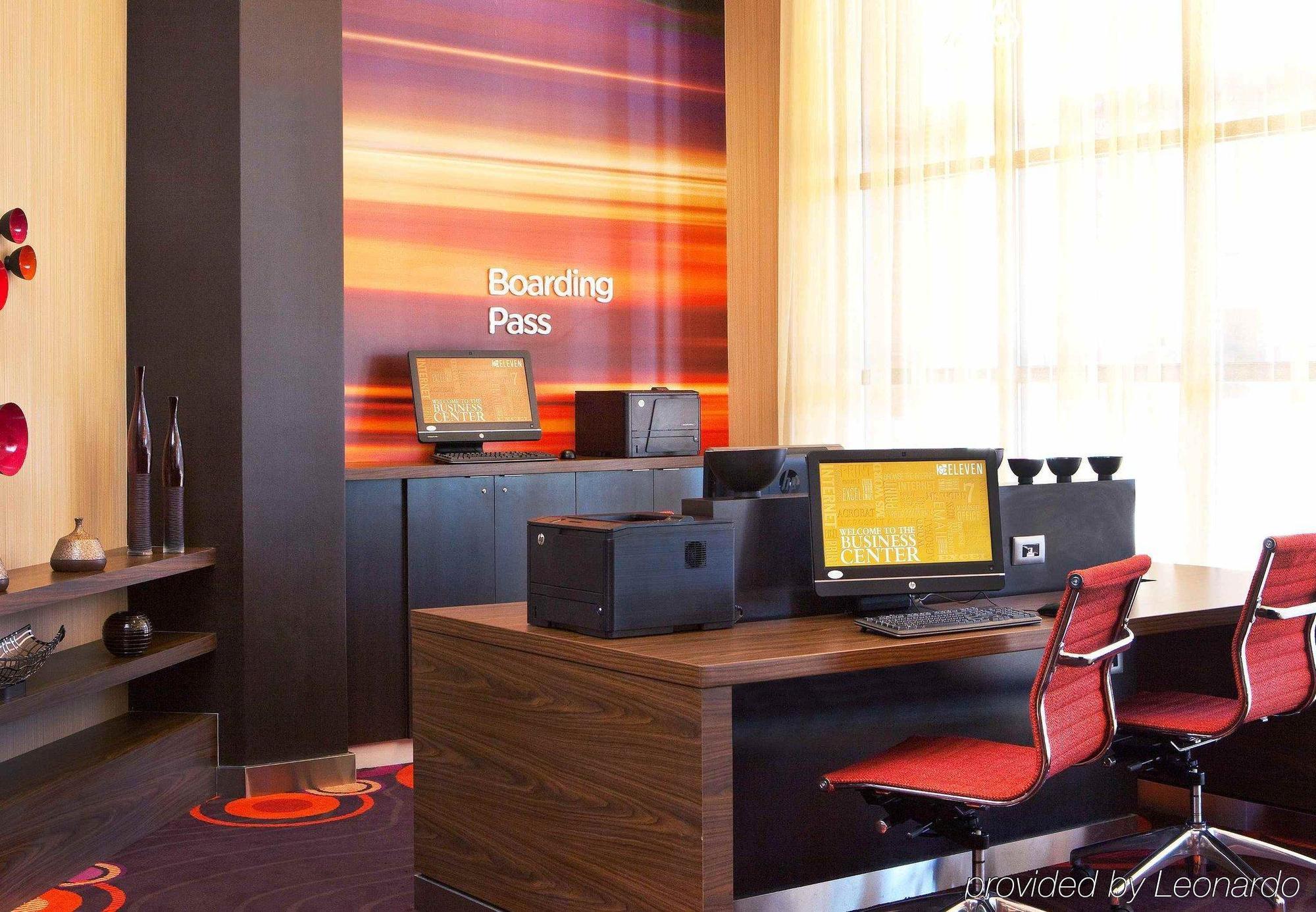 Courtyard By Marriott Syracuse Downtown At Armory Square Hotel Buitenkant foto